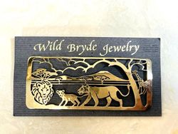 Wild Bryde Lion & Giraffe Brooch Landscape, Pairs & Families, Framed - Unofficial Africa Collector's Guide