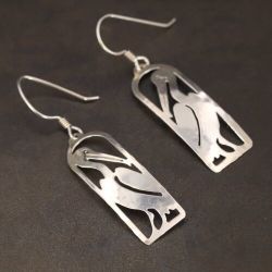 Wild Bryde Wading Bird Pin, Earrings Full Body, Naturalistic, Species Ambiguous - Unofficial Africa Collector's Guide