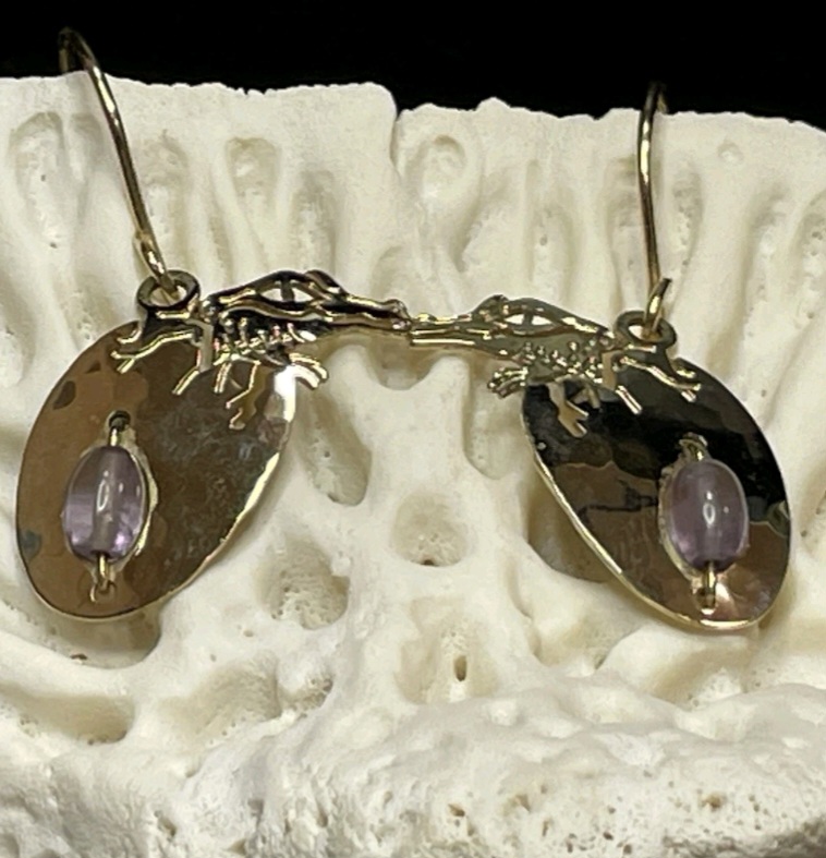 Wild Bryde Caiman Earrings Face Only, Naturalistic, Species Ambiguous - Unofficial Wild Bryde Collector's Guide