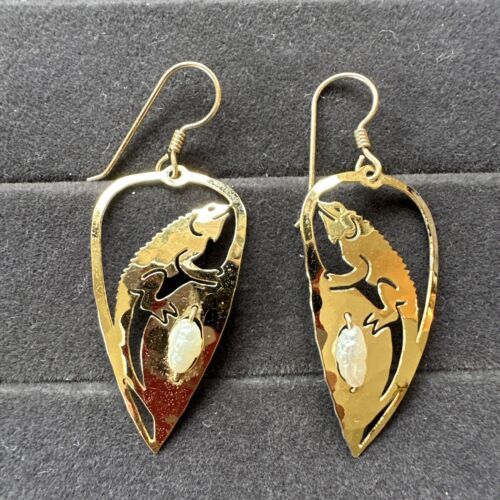 Wild Bryde Iguana Earrings Full-Body, Framed, Landscape - Unofficial Wild Bryde Collector's Guide