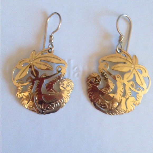 Wild Bryde Sloth Earrings Full-Body, Landscape, Whimsical - Unofficial Wild Bryde Collector's Guide