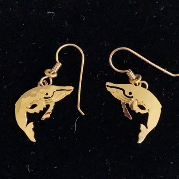 Wild Bryde Humpback Whale Earrings, Pendant, Brooch Full-Body, Framed, Landscape - Unofficial Wild Bryde Collector's Guide