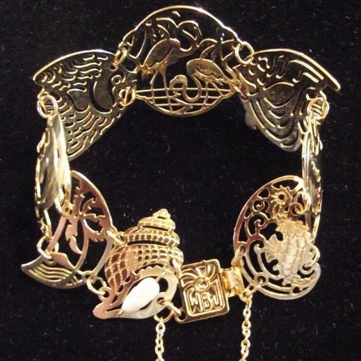 Wild Bryde Flamingo & Seahorse & Butterflyfish & Angelfish & Striped Dolphin & Landscape & Conch & Heron Bracelet Full-Body, Framed, Landscape - Unofficial Wild Bryde Collector's Guide