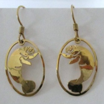 Wild Bryde West Indian Manatee Earrings Full-Body, Hallmark Photo, Species Photo - Unofficial Wild Bryde Collector's Guide