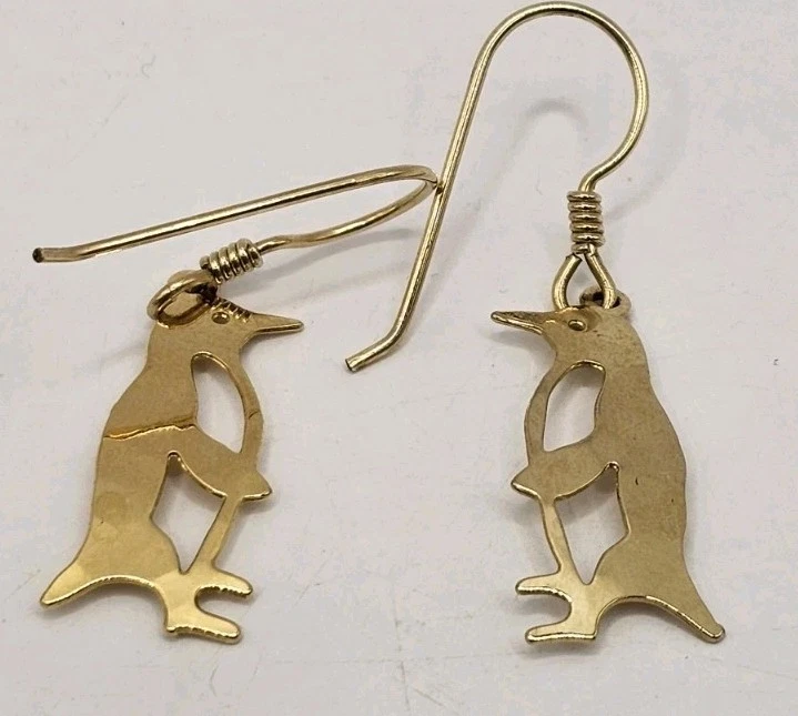 Wild Bryde Adelie Penguin Earrings Full-Body, Whimsical, Species Ambiguous - Unofficial Wild Bryde Collector's Guide