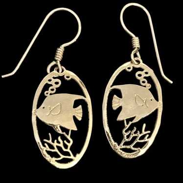 Wild Bryde Angelfish Earrings Full-Body, Landscape, Framed - Unofficial Wild Bryde Collector's Guide