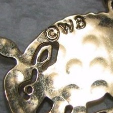 Wild Bryde Nine Banded Armadillo Earrings Full-Body, Naturalistic, Hallmark Photo - Unofficial Wild Bryde Collector's Guide