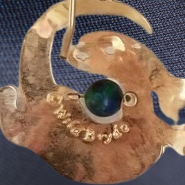 Wild Bryde Giant Otter Earrings Full-Body, Species Ambiguous, Whimsical - Unofficial Wild Bryde Collector's Guide