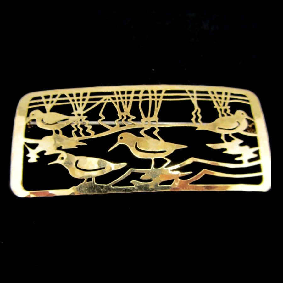 Wild Bryde Sandpiper Brooch Full-Body, Landscape, Framed - Unofficial Wild Bryde Collector's Guide