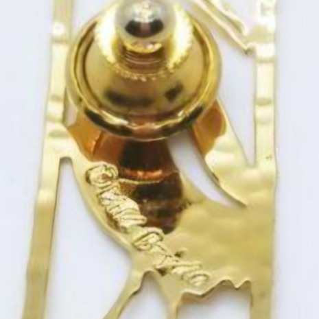 Wild Bryde Pelican Pin, Earrings Full-Body, Naturalistic, Species Ambiguous - Unofficial Wild Bryde Collector's Guide