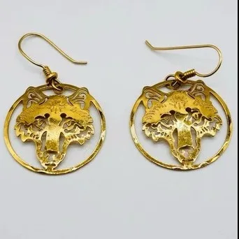Wild Bryde Gray Wolf Earrings, Pin, Pendant Face Only, Framed, Hallmark Photo - Unofficial Wild Bryde Collector's Guide