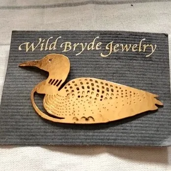 Wild Bryde Loon Brooch, Earrings Full-Body, Hallmark Photo, Species Photo - Unofficial Wild Bryde Collector's Guide