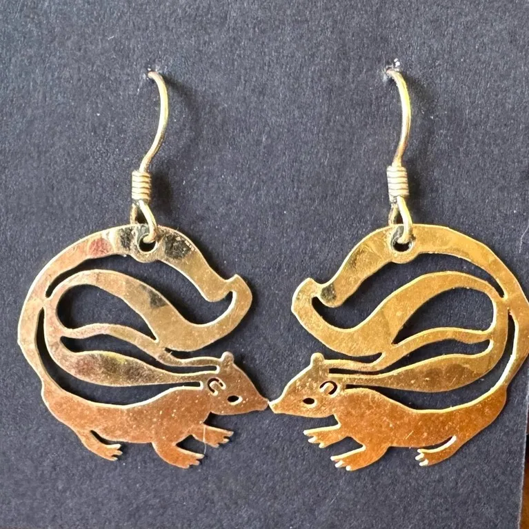 Wild Bryde Skunk Earrings Full-Body, Whimsical, Species Photo - Unofficial Wild Bryde Collector's Guide