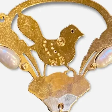 Wild Bryde Towhee Necklace Full-Body, Framed, Dangles or Articulation - Unofficial Wild Bryde Collector's Guide