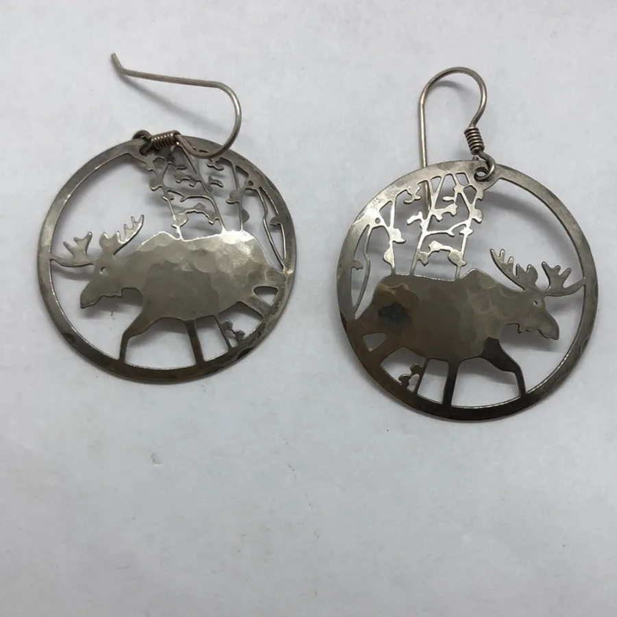 Wild Bryde Moose Earrings Full-Body, Framed, Landscape - Unofficial Wild Bryde Collector's Guide