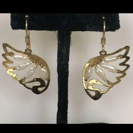 Wild Bryde Egret Earrings Whimsical, Beading, Hallmark Photo - Unofficial Wild Bryde Collector's Guide