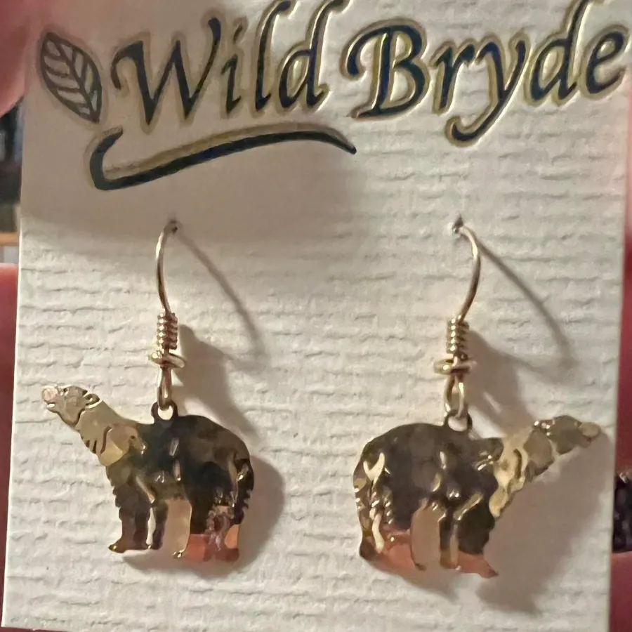 Wild Bryde Polar Bear Earrings, Pendant Full-Body - Unofficial Wild Bryde Collector's Guide