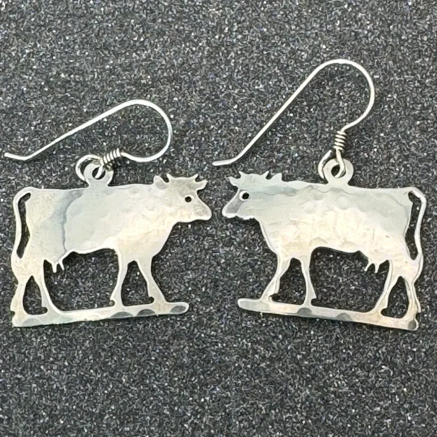 Wild Bryde Cow Earrings Full-Body - Unofficial Wild Bryde Collector's Guide