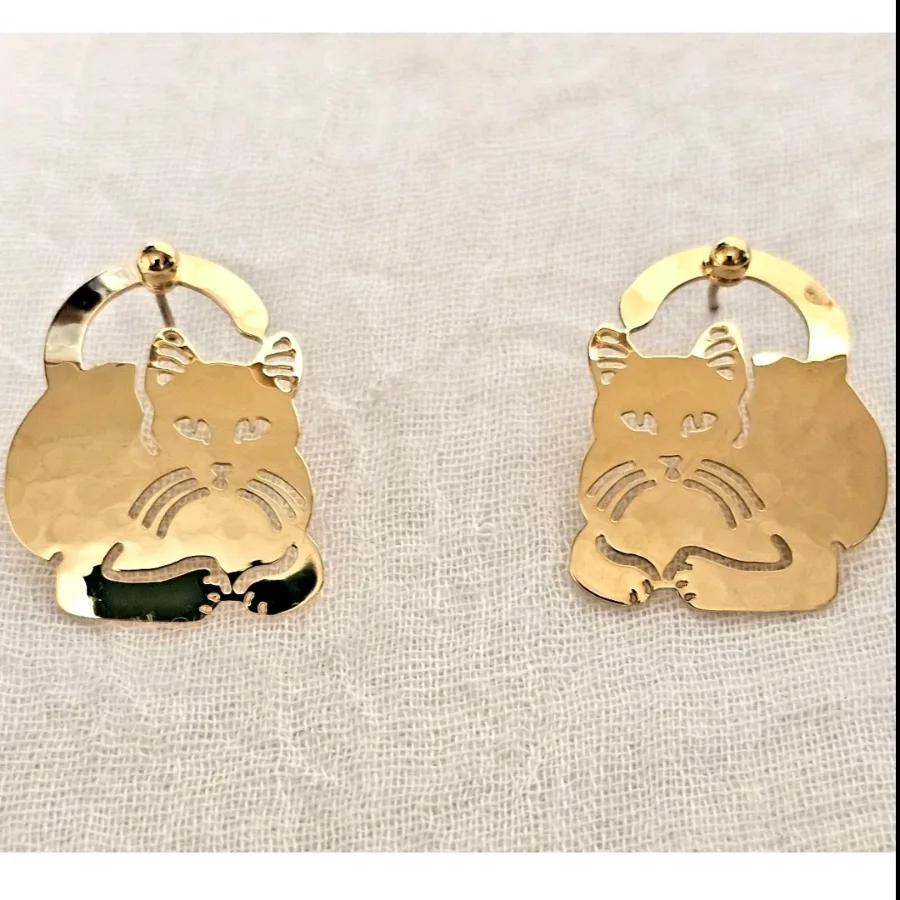 Wild Bryde Cat Earrings, Pendant, Posts Full-Body, Hallmark Photo - Unofficial Wild Bryde Collector's Guide