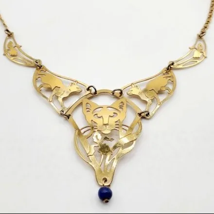Wild Bryde Siamese Necklace Face Only, Framed, Beading - Unofficial Wild Bryde Collector's Guide