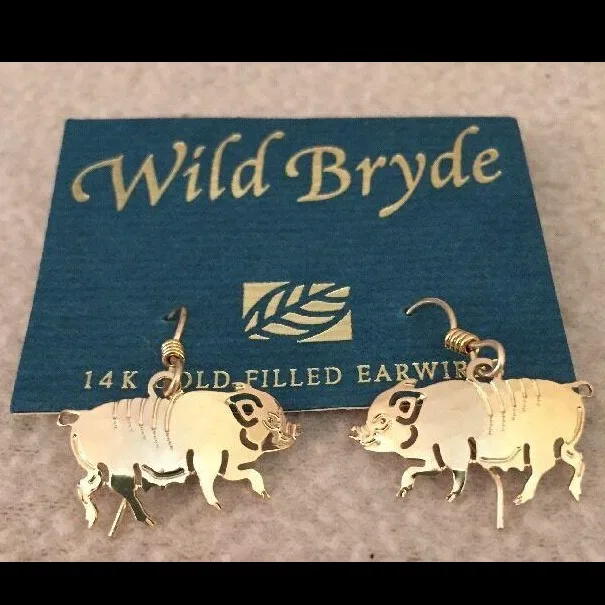 Wild Bryde Sow Earrings Full-Body, Whimsical - Unofficial Wild Bryde Collector's Guide