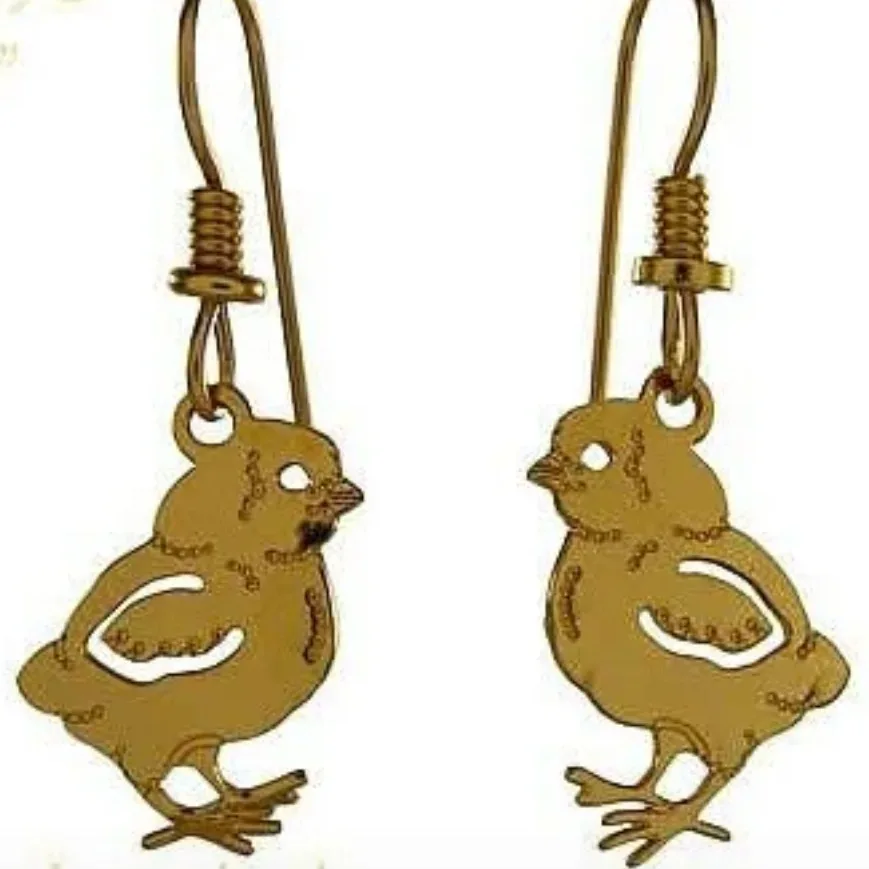 Wild Bryde Chick Earrings Full-Body - Unofficial Wild Bryde Collector's Guide