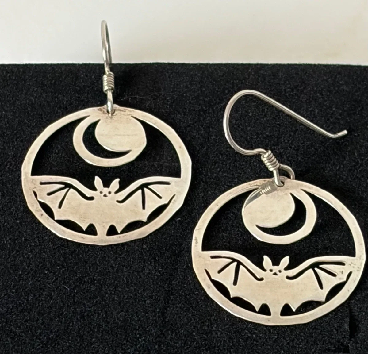 Wild Bryde Bat Earrings Full-Body, Landscape, Framed - Unofficial Wild Bryde Collector's Guide