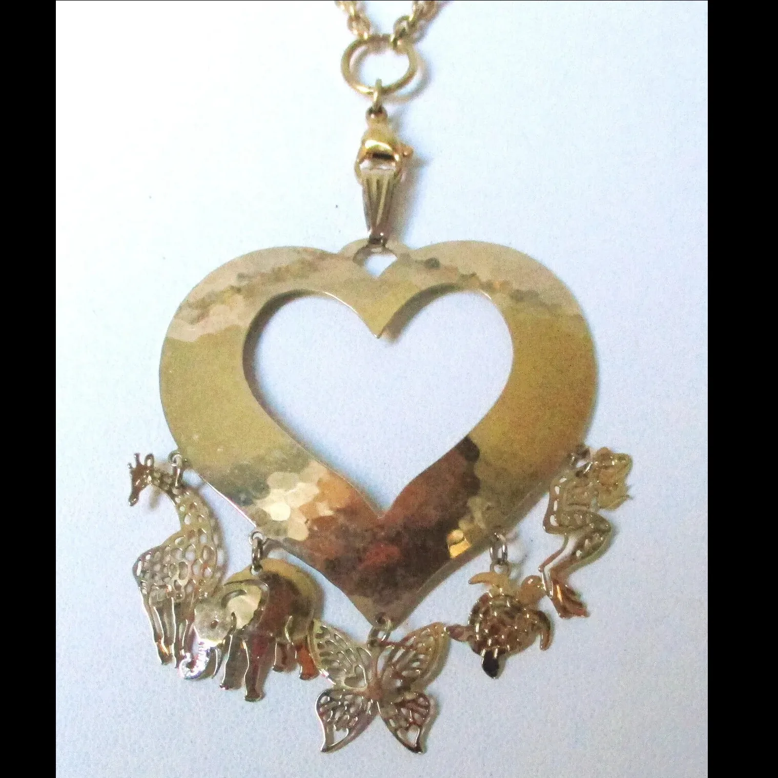 Wild Bryde Poison Arrow Frog & Green Sea Turtle & Butterfly & Elephant & Giraffe & Heart Pendant Full-Body, Dangles or Articulation, Whimsical - Unofficial Wild Bryde Collector's Guide