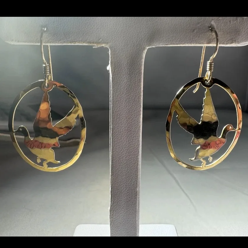 Wild Bryde Duck Earrings Full-Body, Framed - Unofficial Wild Bryde Collector's Guide