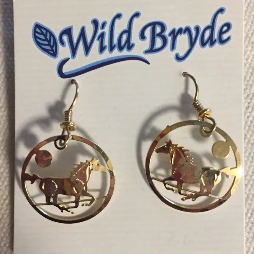 Wild Bryde Mustang Earrings Theme Overlap - Unofficial Wild Bryde Collector's Guide