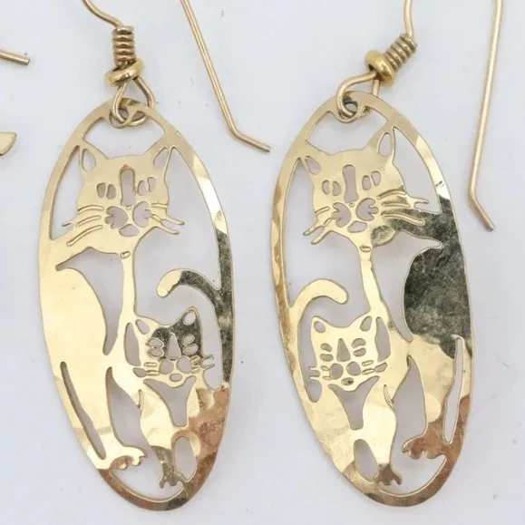 Wild Bryde Cat & Kitten Earrings, Brooch Full-Body, Framed, Hallmark Photo - Unofficial Wild Bryde Collector's Guide