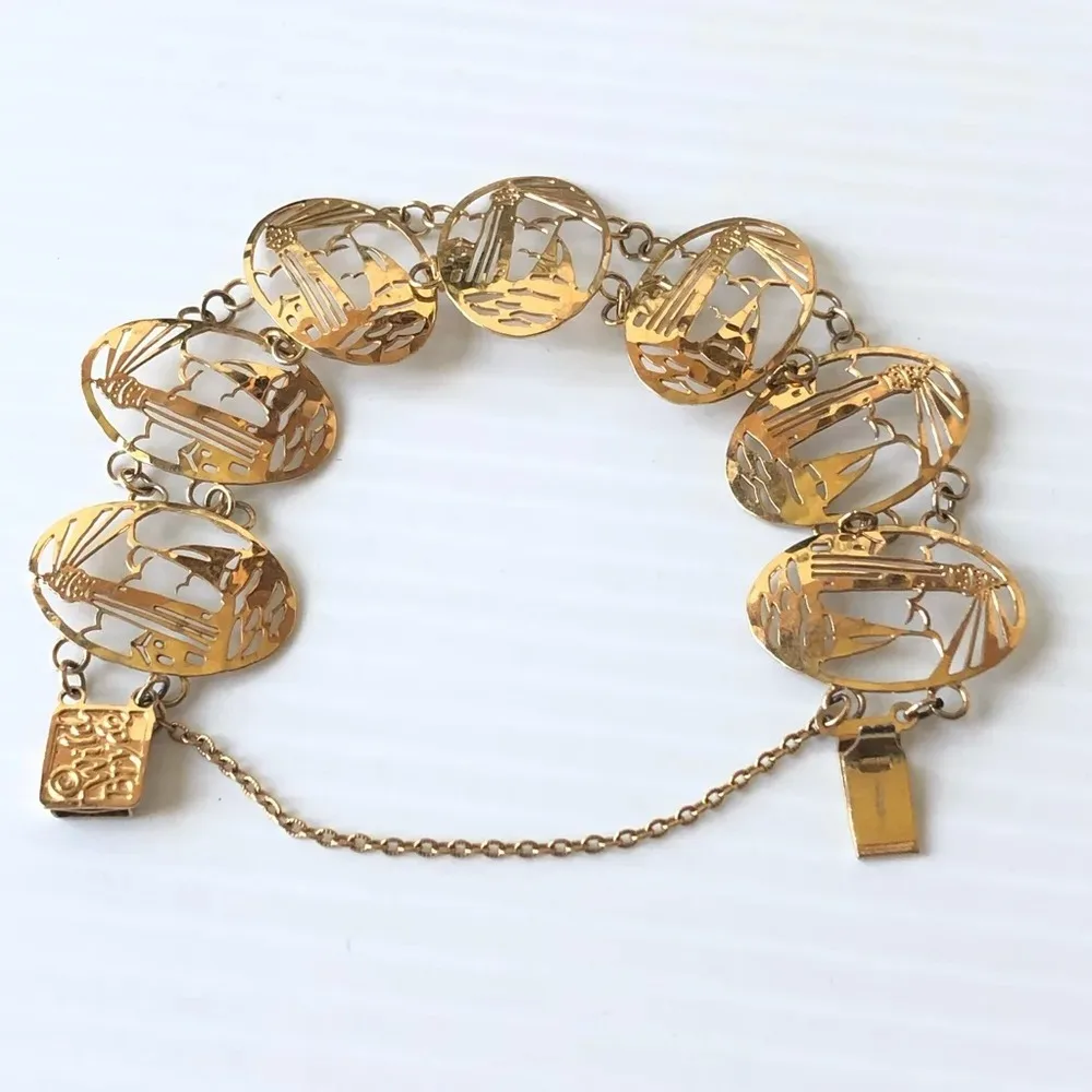 Wild Bryde Lighthouse Bracelet Framed, Landscape - Unofficial Wild Bryde Collector's Guide
