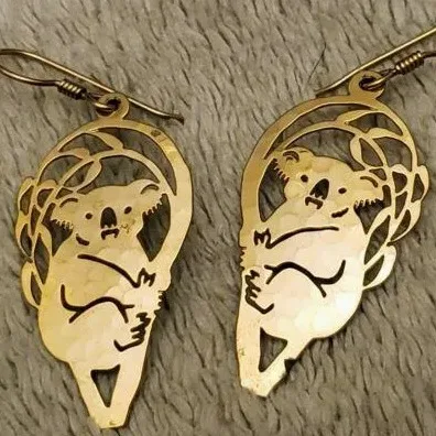 Wild Bryde Koala Earrings, Brooch Full-Body, Framed, Landscape - Unofficial Wild Bryde Collector's Guide