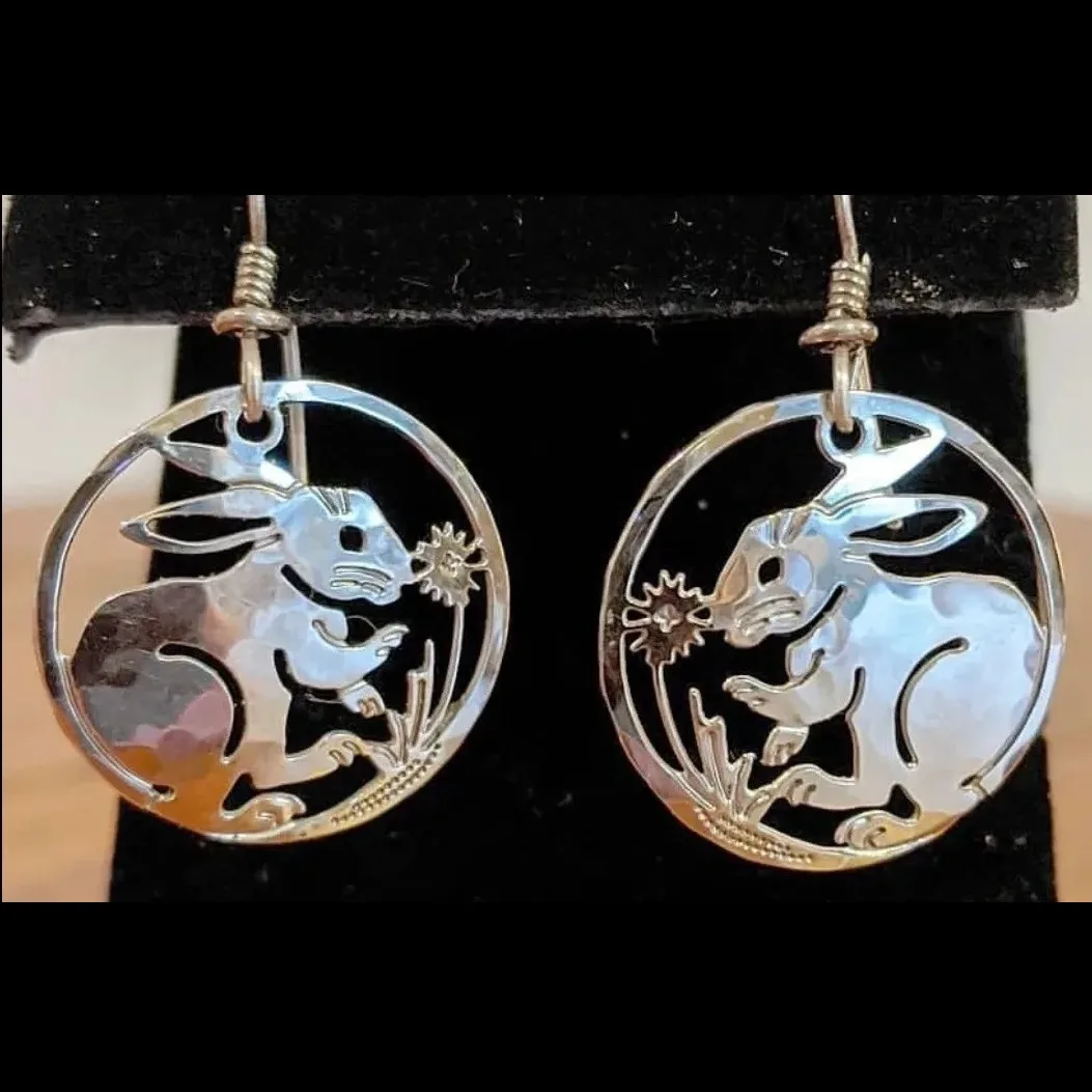 Wild Bryde Cottontail Earrings Full-Body, Landscape, Framed - Unofficial Wild Bryde Collector's Guide