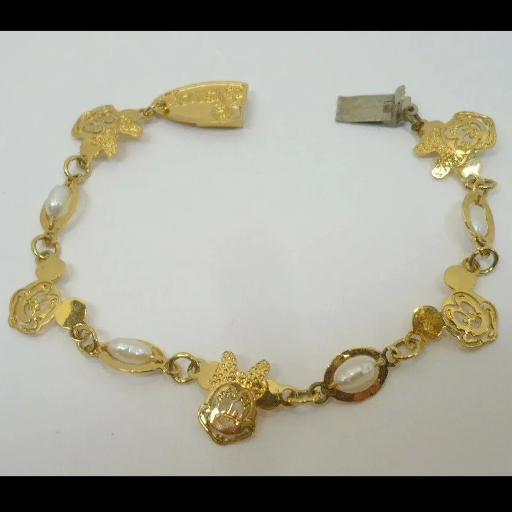 Wild Bryde Minnie Mouse & Mickey Mouse Bracelet Face Only, Beading, Dangles or Articulation - Unofficial Wild Bryde Collector's Guide
